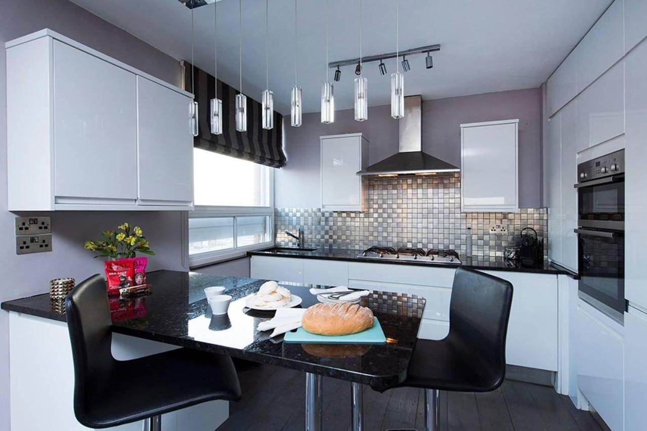 2 Bedroom Landward Court Appartement